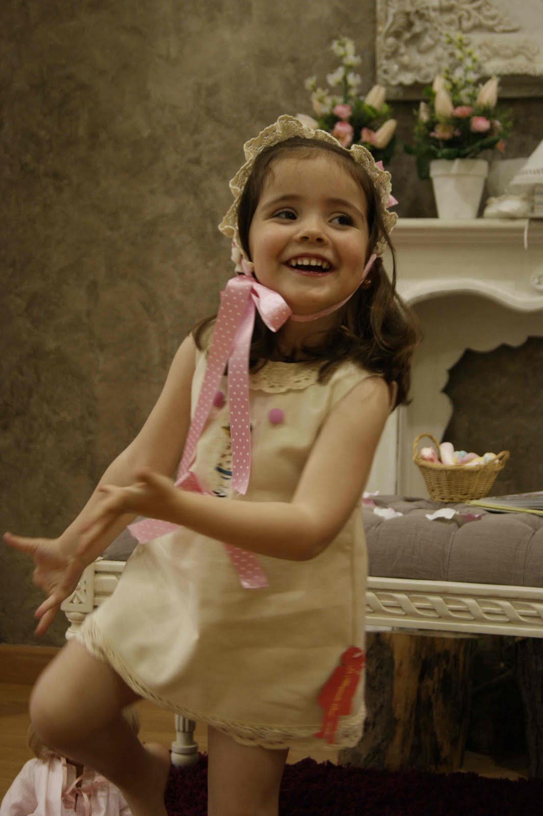Liliana Model 34 http://babettemodainfantil.blogspot.com/2011/05/la