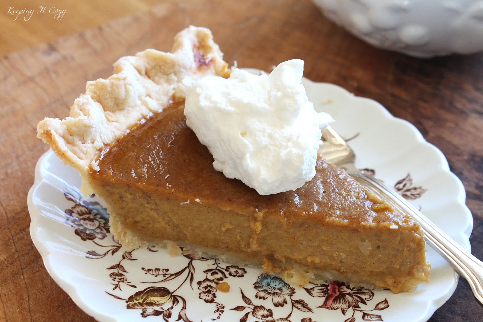Keeping It Cozy Baking a Pumpkin Pie