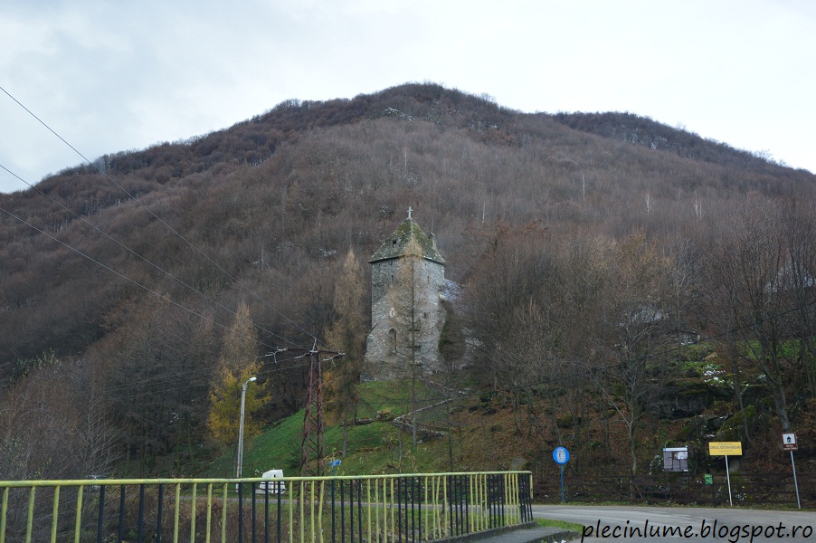 Biserica de piatra din Suseni Biserica de piatra din Suseni