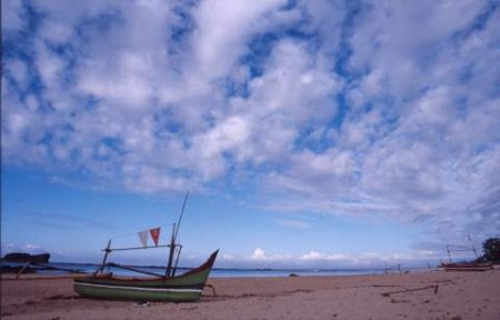 Pesona Pantai Bayah, Banten
