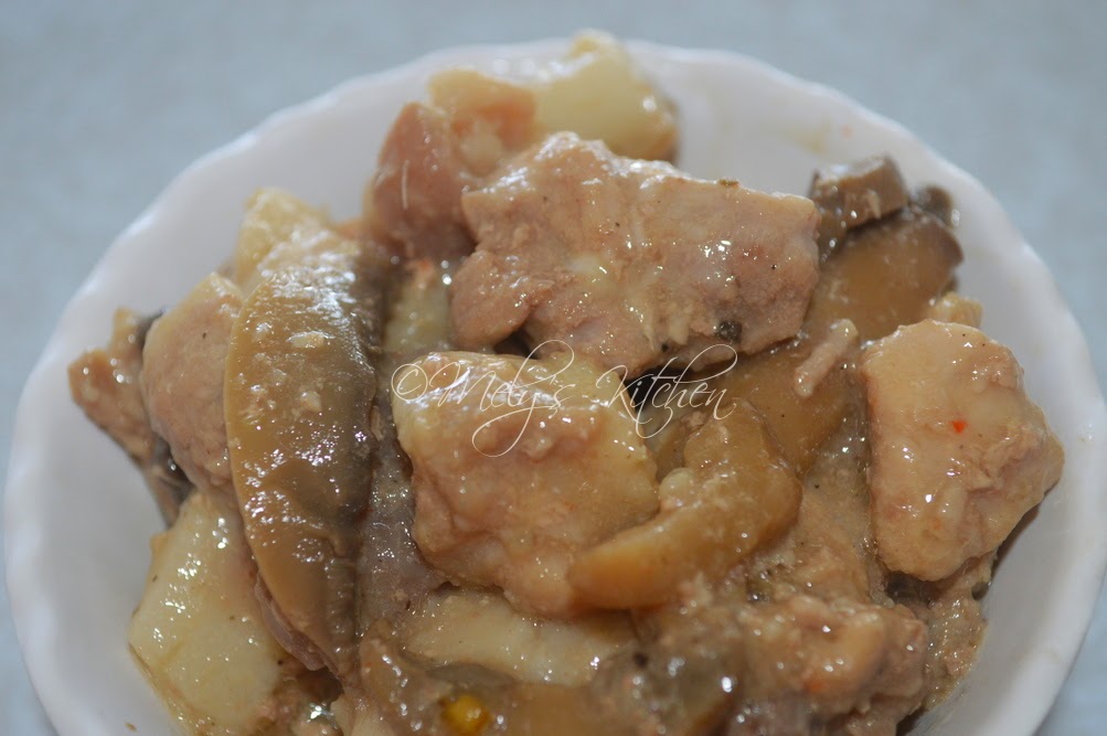 Mely's kitchen: Creamy Pork with Mushrooms