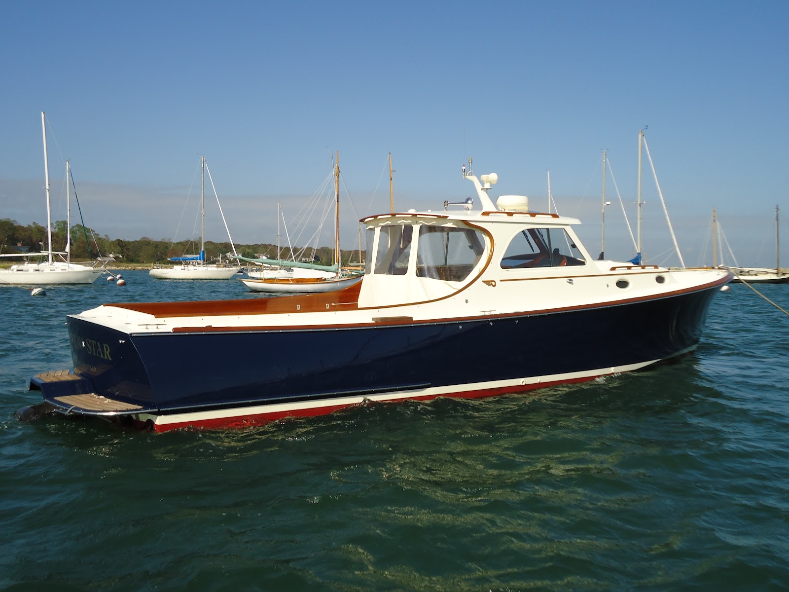 picnic boat