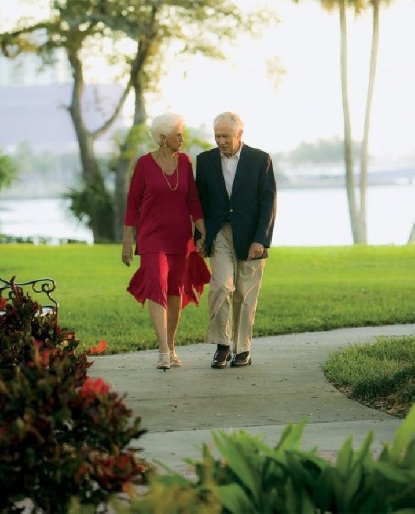 Independent retirement living. The key concern, whether married, single, child-free or otherwise, is to grow old actively and gracefully.