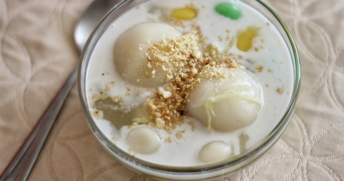 Boriville: Che Troi Nuoc (Sticky Dumplings with Syrup)