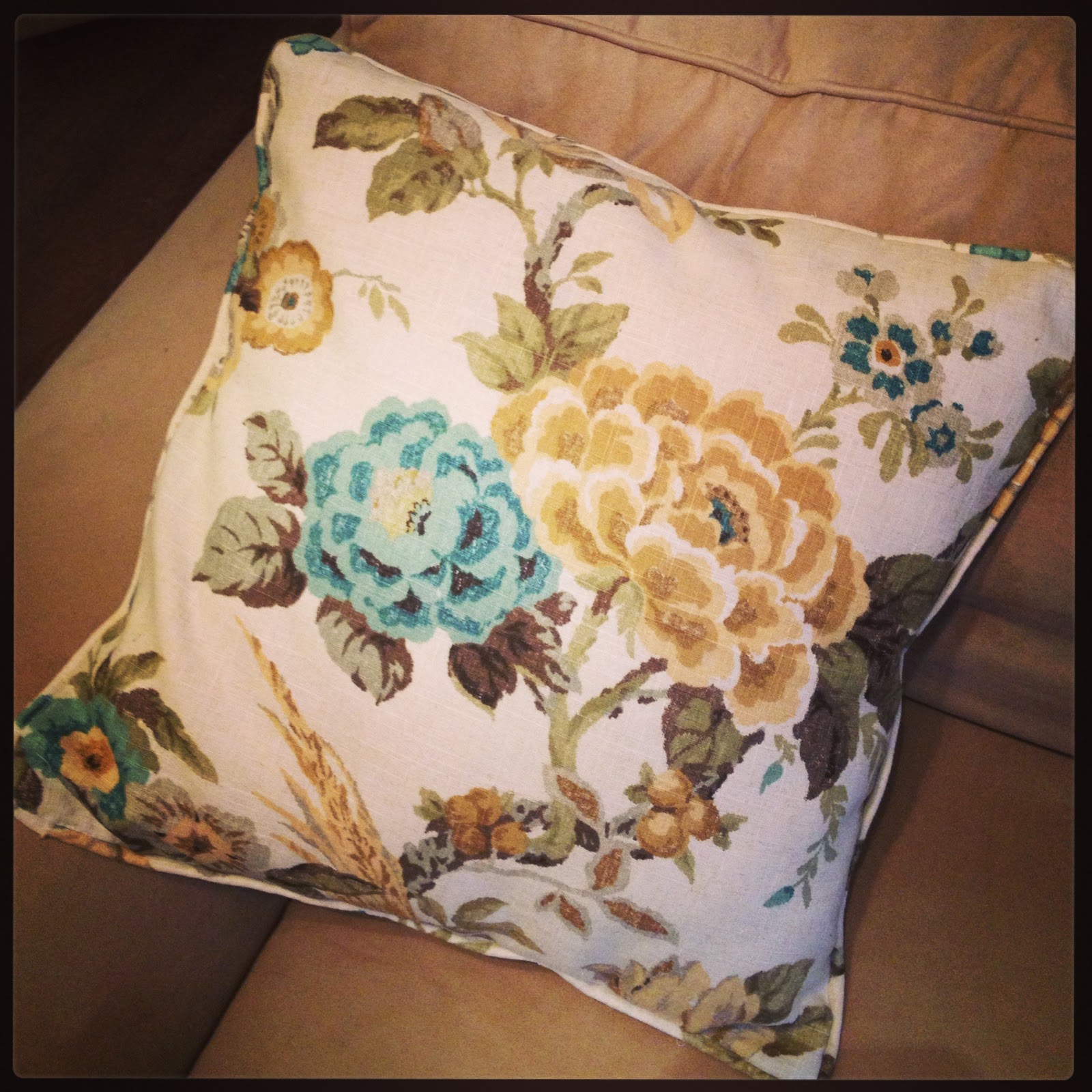 Southern DIY Diary Pillow with cording... Howto!