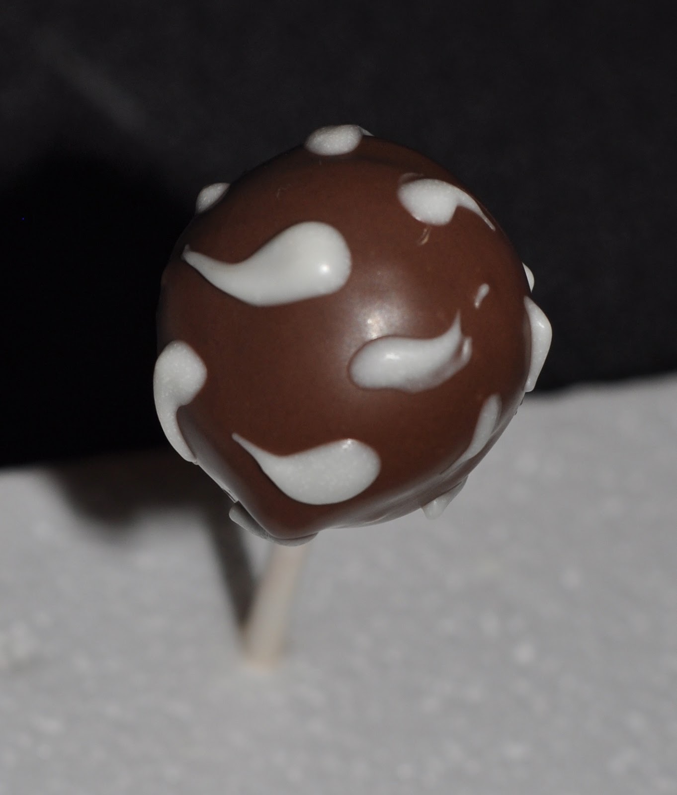 Fantaisies Sucrées Candy melts l'astuce pour de beaux cake pops