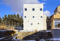 Hokkaido Vertical White House Design with More Loft and Platforms Hokkaido Vertical White House Design with More Loft and Platforms
