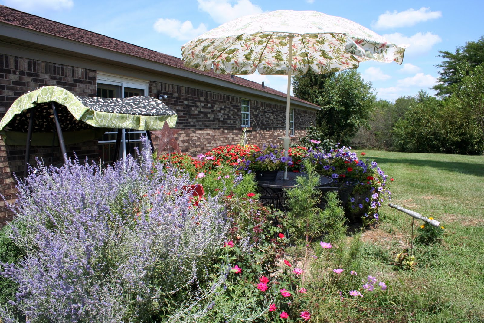 Quaker Hill Farm The summer Garden