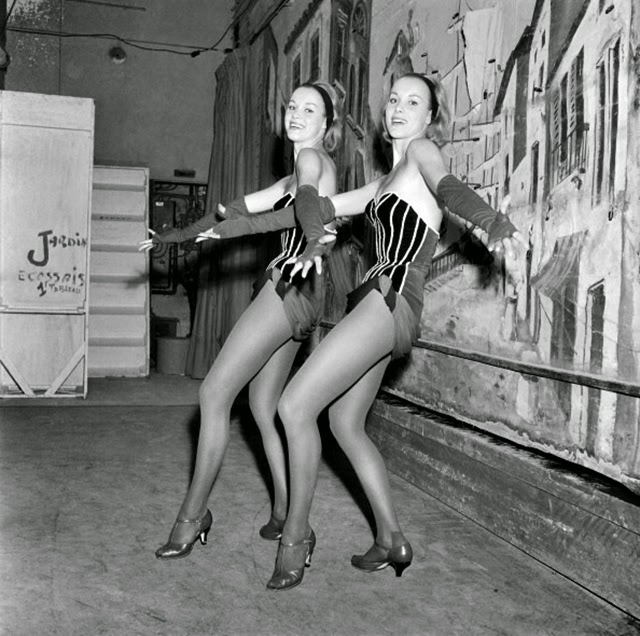 Vintage Photos of Chorus Girls in Dress Room Backstage From Between the