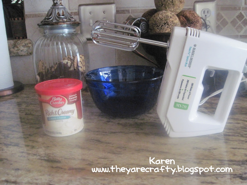 They Are Crafty Make store bought frosting... better