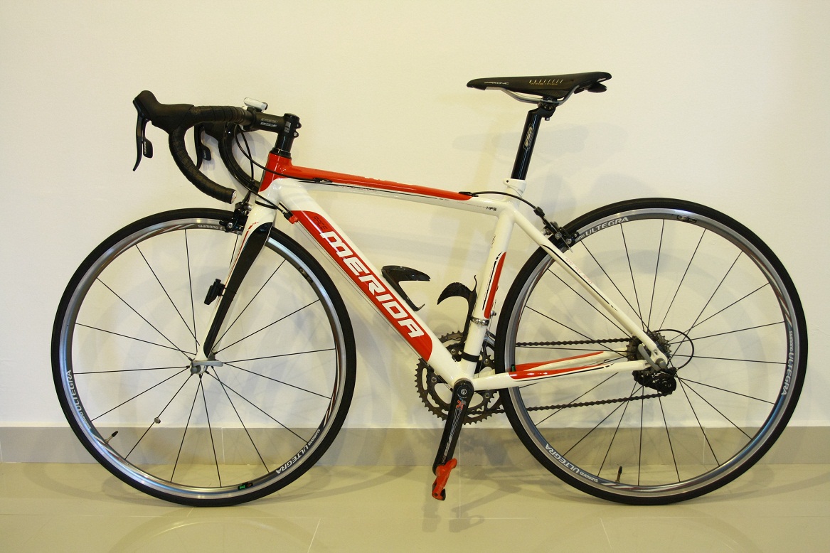 Procyon's Closet Merida HFS 904 Complete Road bike (upgraded parts)