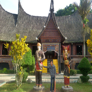 Rumah Adat Baanjuang Rumah Adat Baanjuang