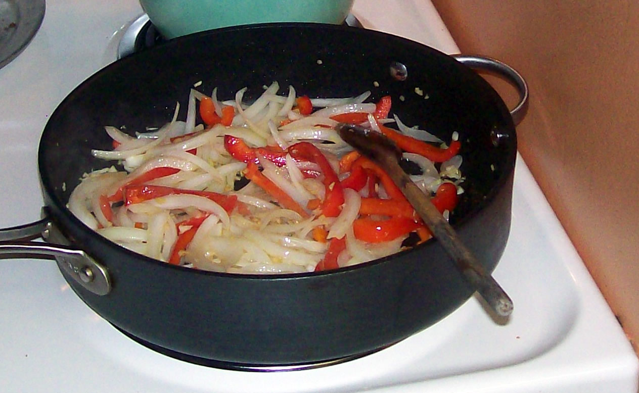 Glo's Kitchen Vegetable & Thyme Almond Panang Curry