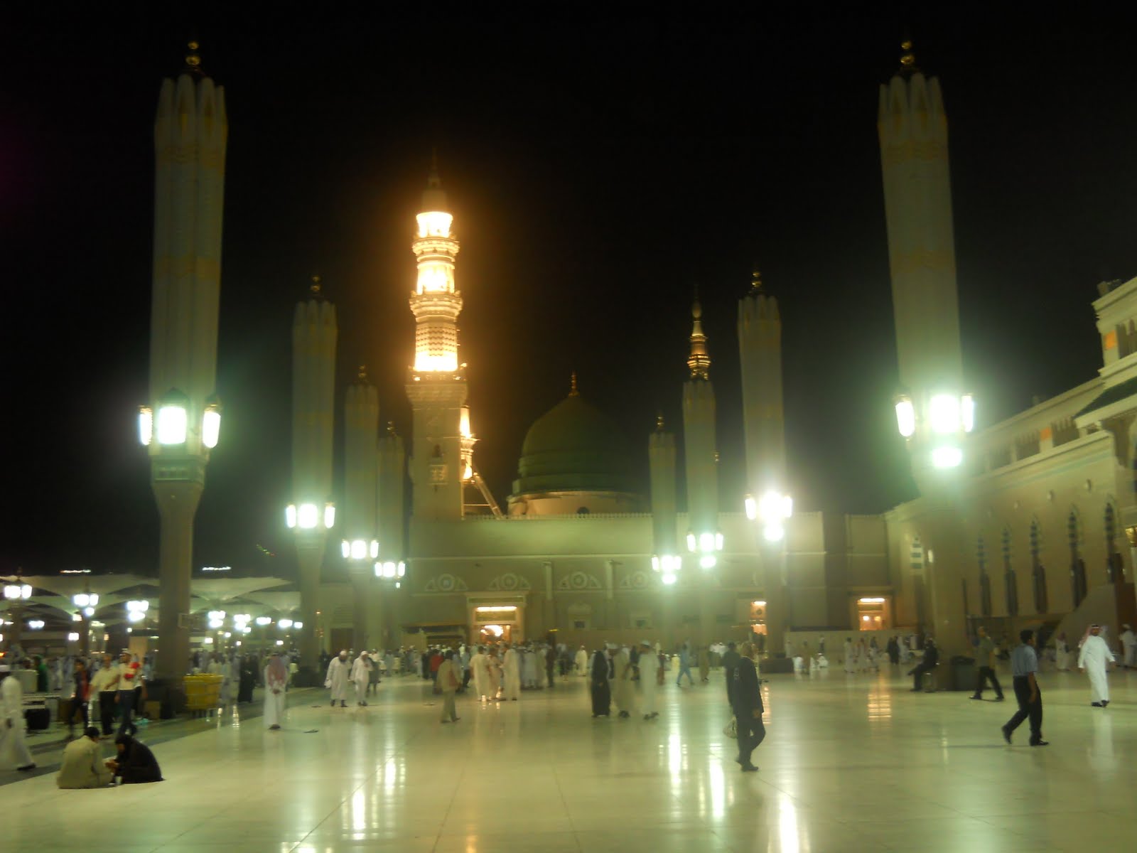 http://4.bp.blogspot.com/-9WRywS0-NmM/TddTUiNxJMI/AAAAAAAAAo4/-PRqObrE3IQ/s1600/52921797.jpg