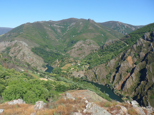 Riodeporcos Río Navia