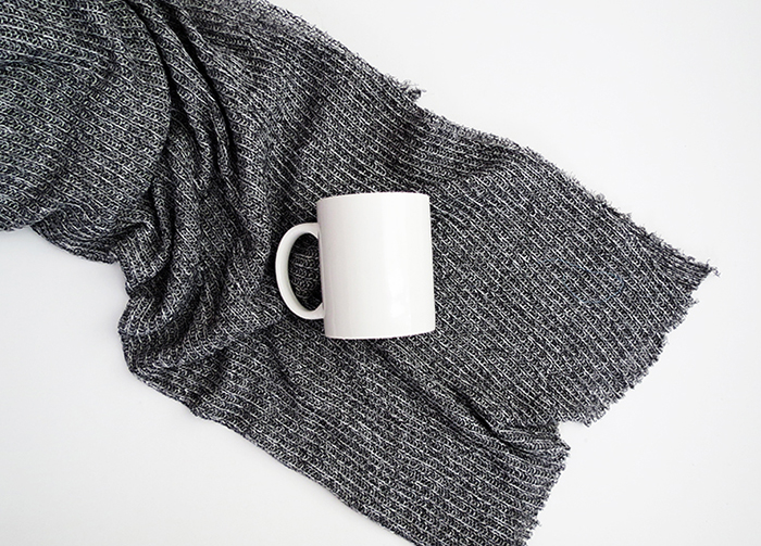 How to make a cosy knitted mug