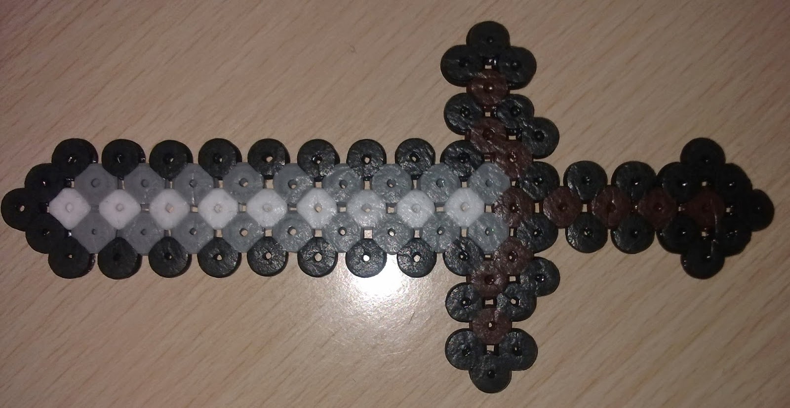 Los 101 hama beads Espadas de hierro Minecraft