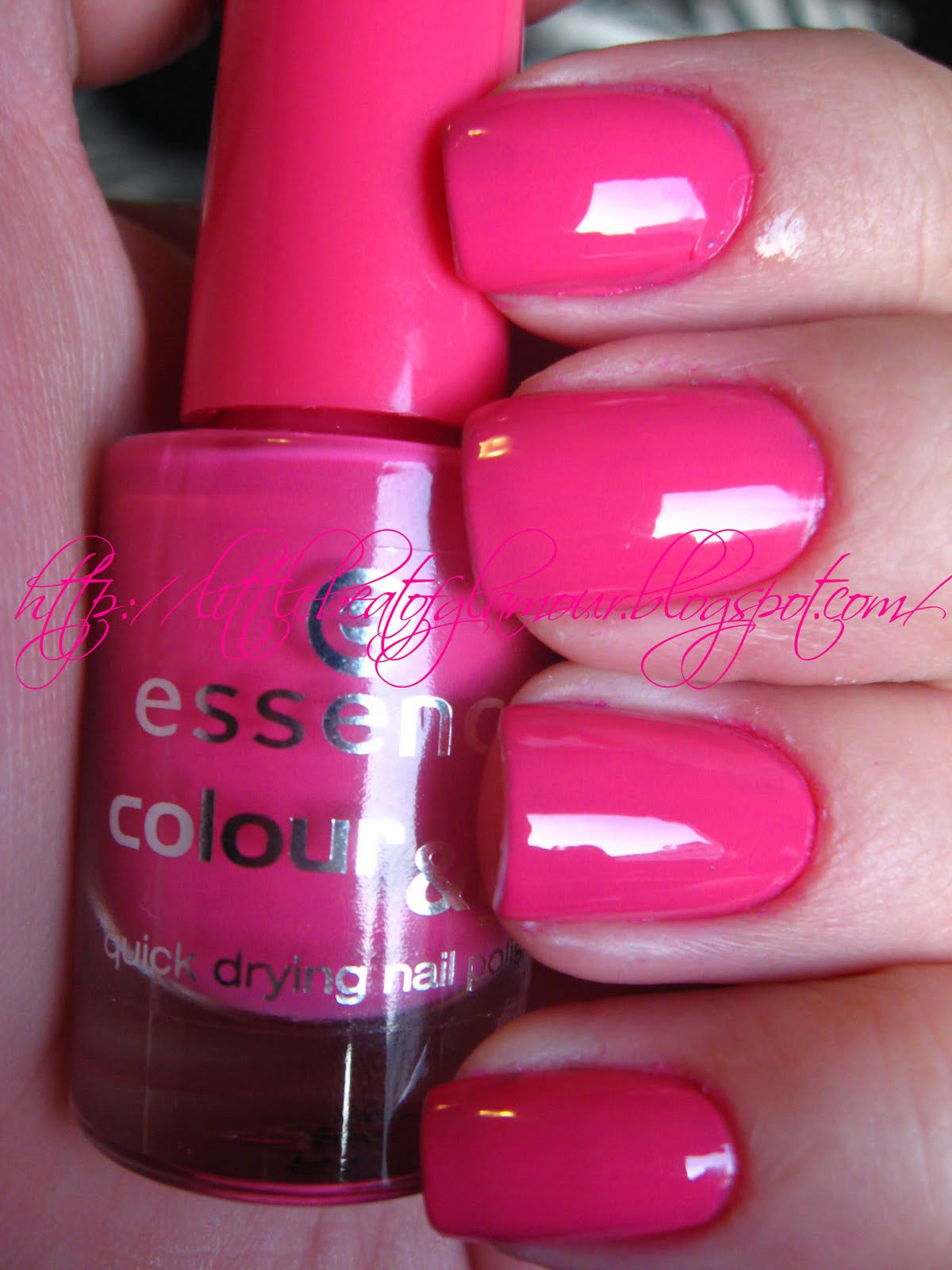 http://4.bp.blogspot.com/-9YDG4bqMo4E/TfbF7OWpQCI/AAAAAAAAC08/-vP9LQdiBDA/s1600/Ultimate+Pink+-+Essence+copy.jpg