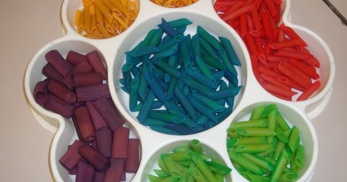 Playful Learning in the Early Years Coloured Pasta Necklaces