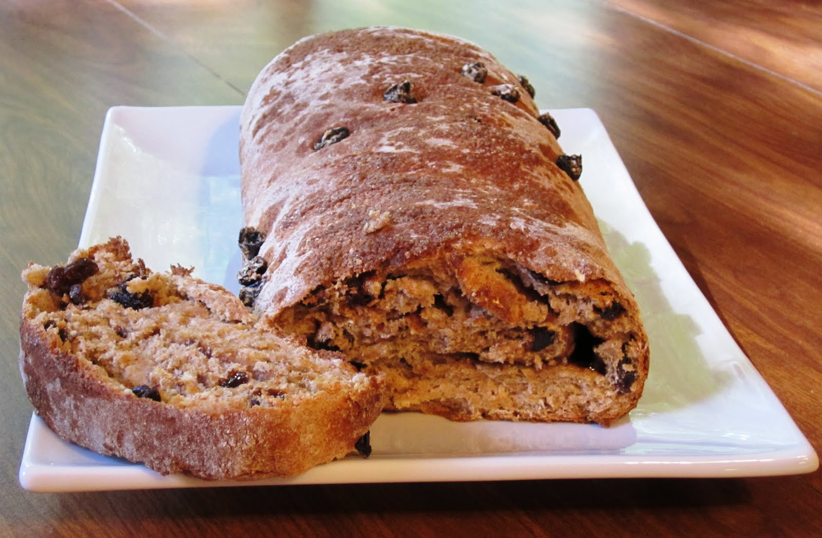 La La Land Whole Wheat Raisin Bread (or "Oh SNAP! This is good!" Bread)