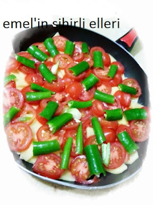 TAVADA PRATİK PATATES''ÖĞRENCİ YEMEĞİ'' TAVADA PRATİK PATATES TARİFİ,ÖĞRENCİ YEMEĞİ,PRATİK PATATES YEMEĞİ,KOLAY PATATES YEMEĞİ,ZEYTİN YAĞLILAR,TENCERE YEMEKLERİ,TAVADA PRATİK TARİFLER,PATATES,PATATESLİ YEMEKLER,PATATESLİ TENCERE YEMEKLERİ