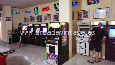 camisetas arcade, neones arcade, www.arcadevintage.es