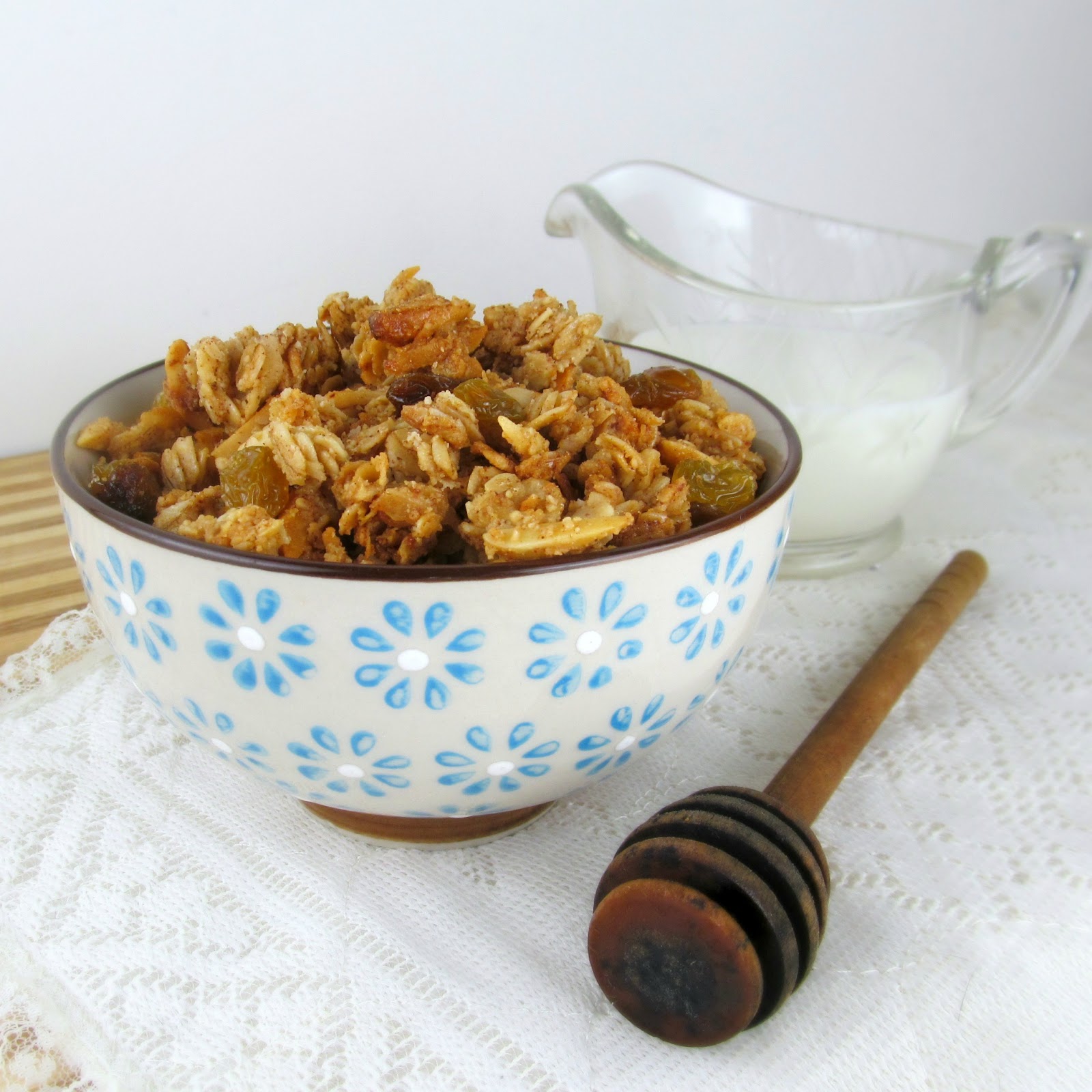 Rise and Shine Honey and Almond Breakfast Granola