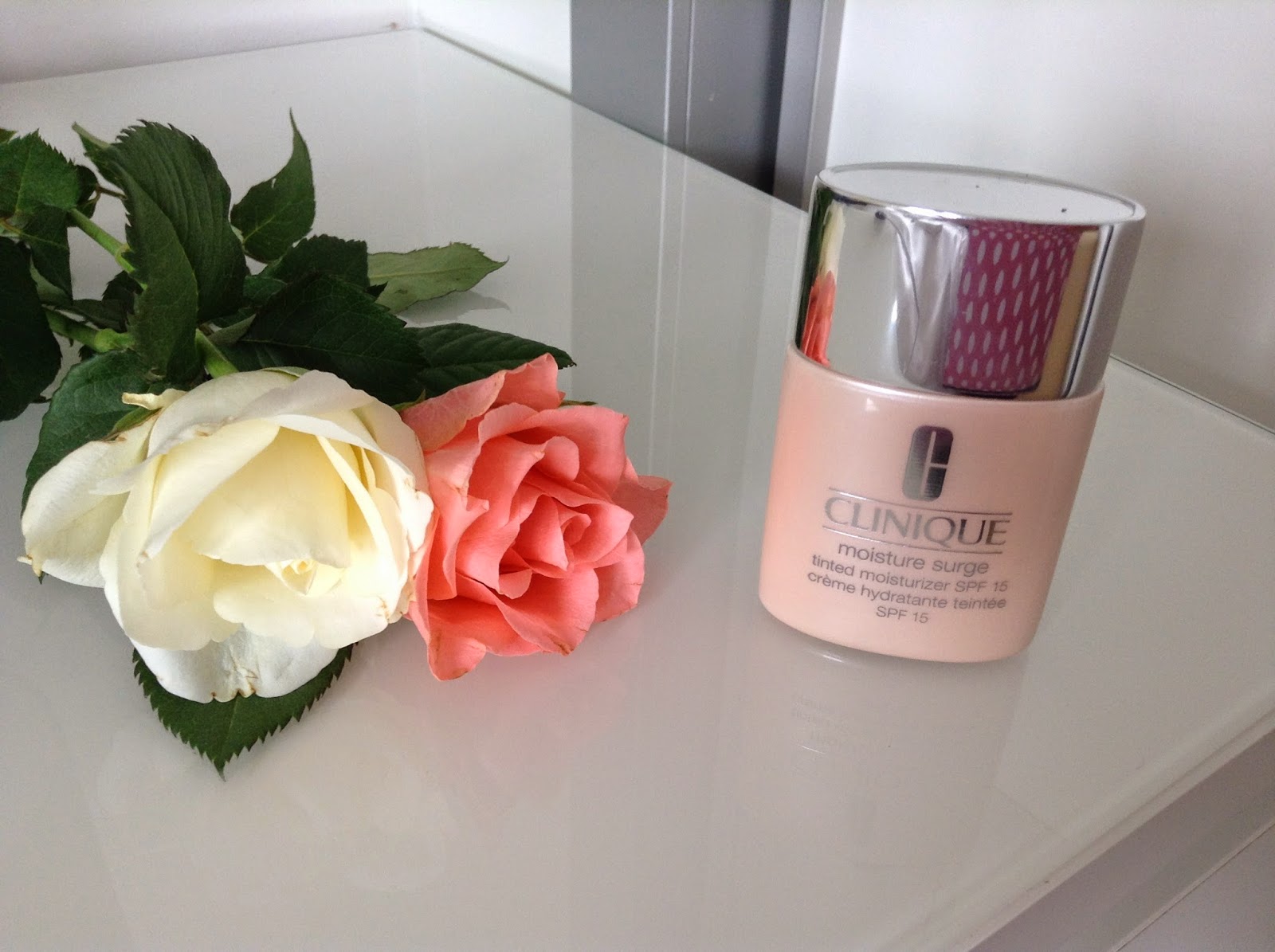 Beauty Box Clinique Moisture Surge Tinted Moisturiser Review