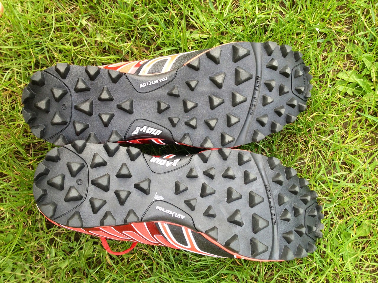 inov 8 mudclaw 265