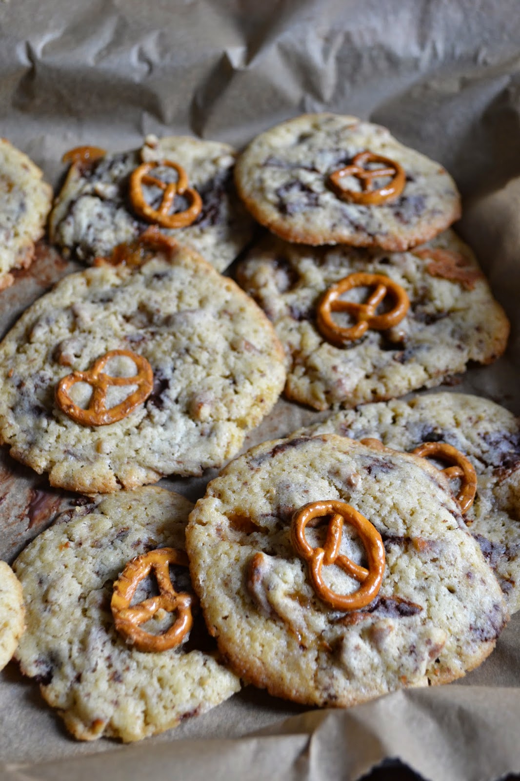 Chocolate Chip Toffee Pretzel Cookies {Street Food September} The