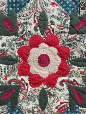 Red and Green Quilt Star Quilt
