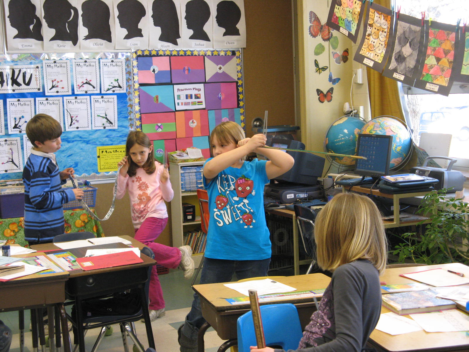 Mrs. Rathbone's Third Grade Class How Sound Travels