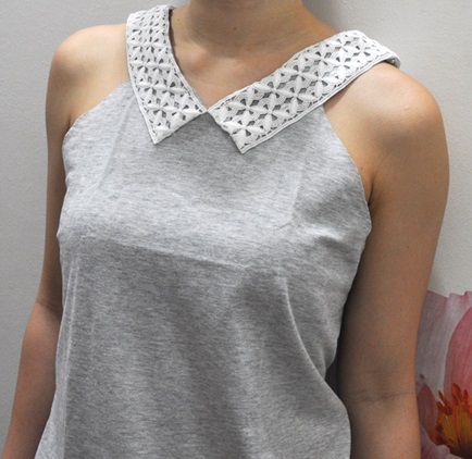 blusa customizada simples