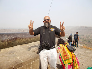 At the top of Daulatabad Fort near the Cannon.
