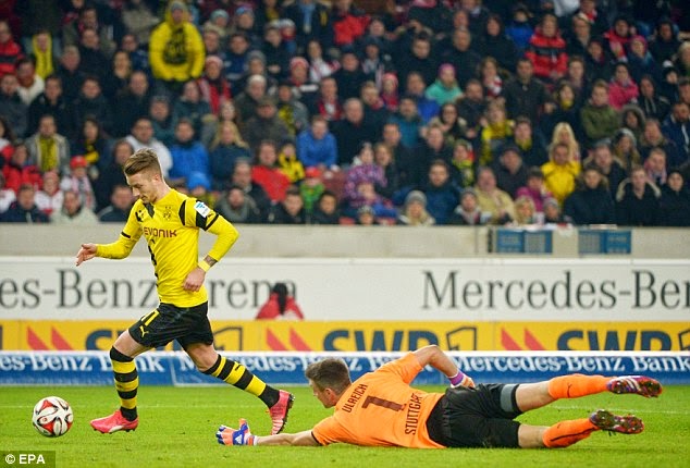 Kalahkan Stuttgart, Dortmund Keluar dari Zona Degradasi Kalahkan Stuttgart, Dortmund Keluar dari Zona Degradasi