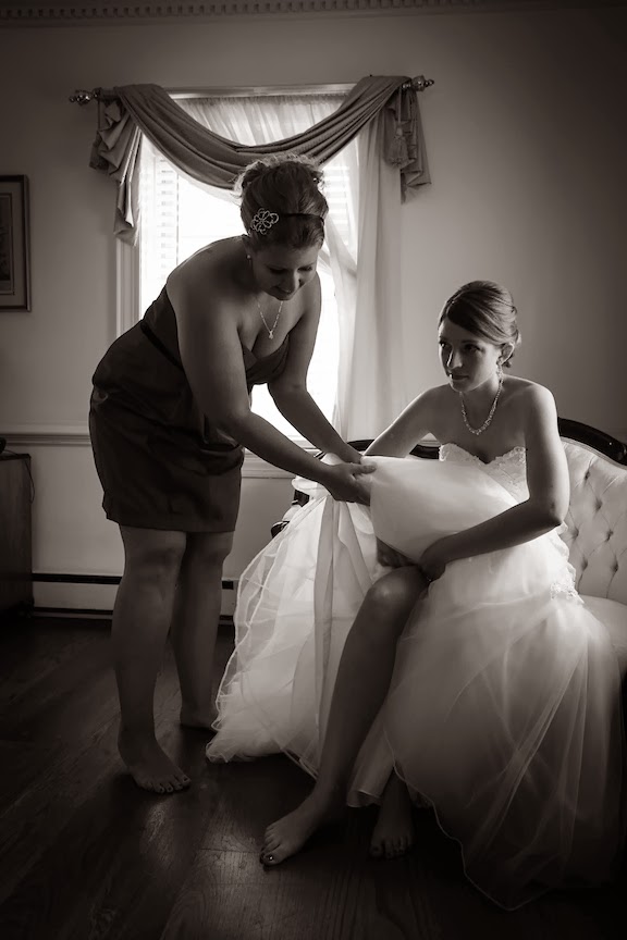 stone manor country club bride getting ready stone manor country club bride getting ready