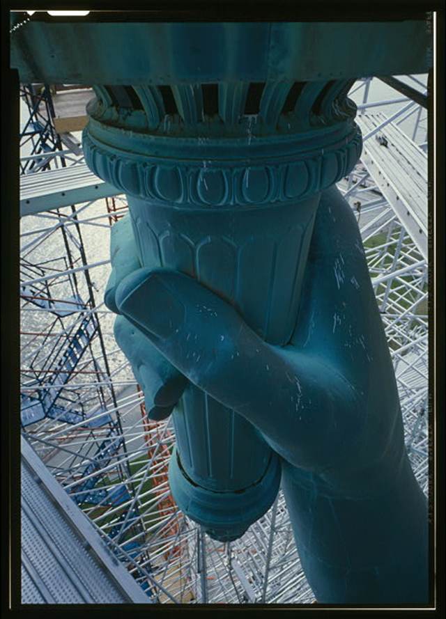 Photos Of The Statue Of Liberty Getting A Makeover In 1984 vintage