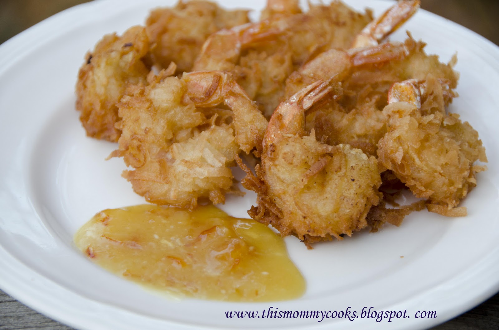 This Mommy Cooks Coconut Shrimp with Dipping Sauce