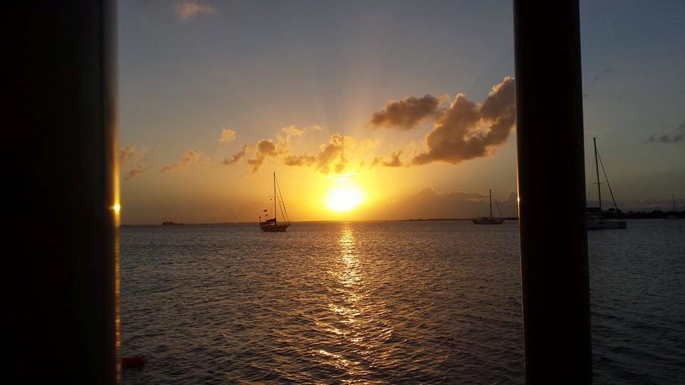 Remax Vip Belize: The sunset