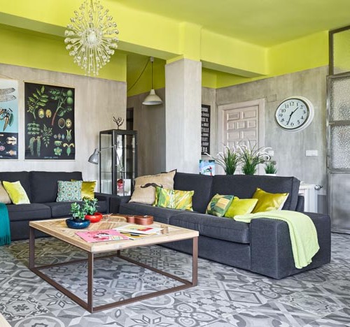 UNA CASA QUE INVITA A QUEDARSE [] HOUSE THAT INVITES TO STAY