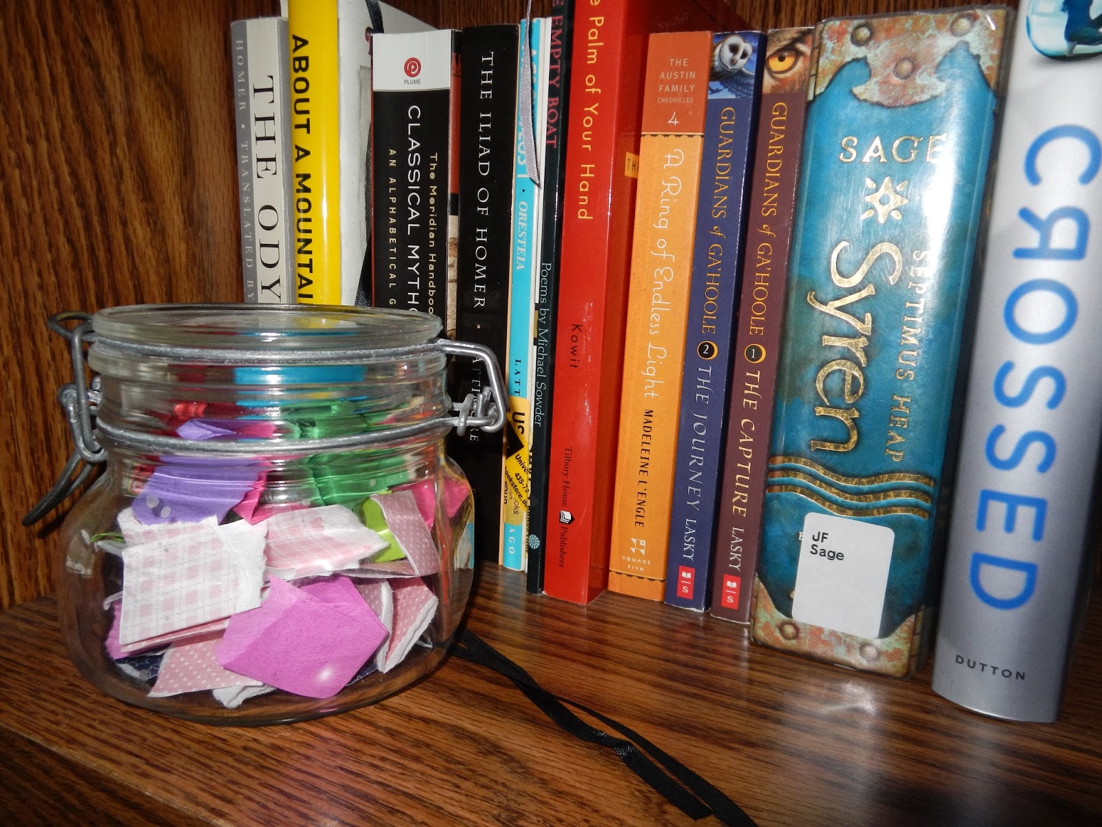 Interest of the Pin Book Jar