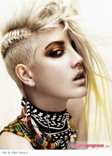 Densido Farbige Mohawk Frisur