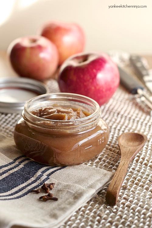 Easy slow cooker chai apple butter