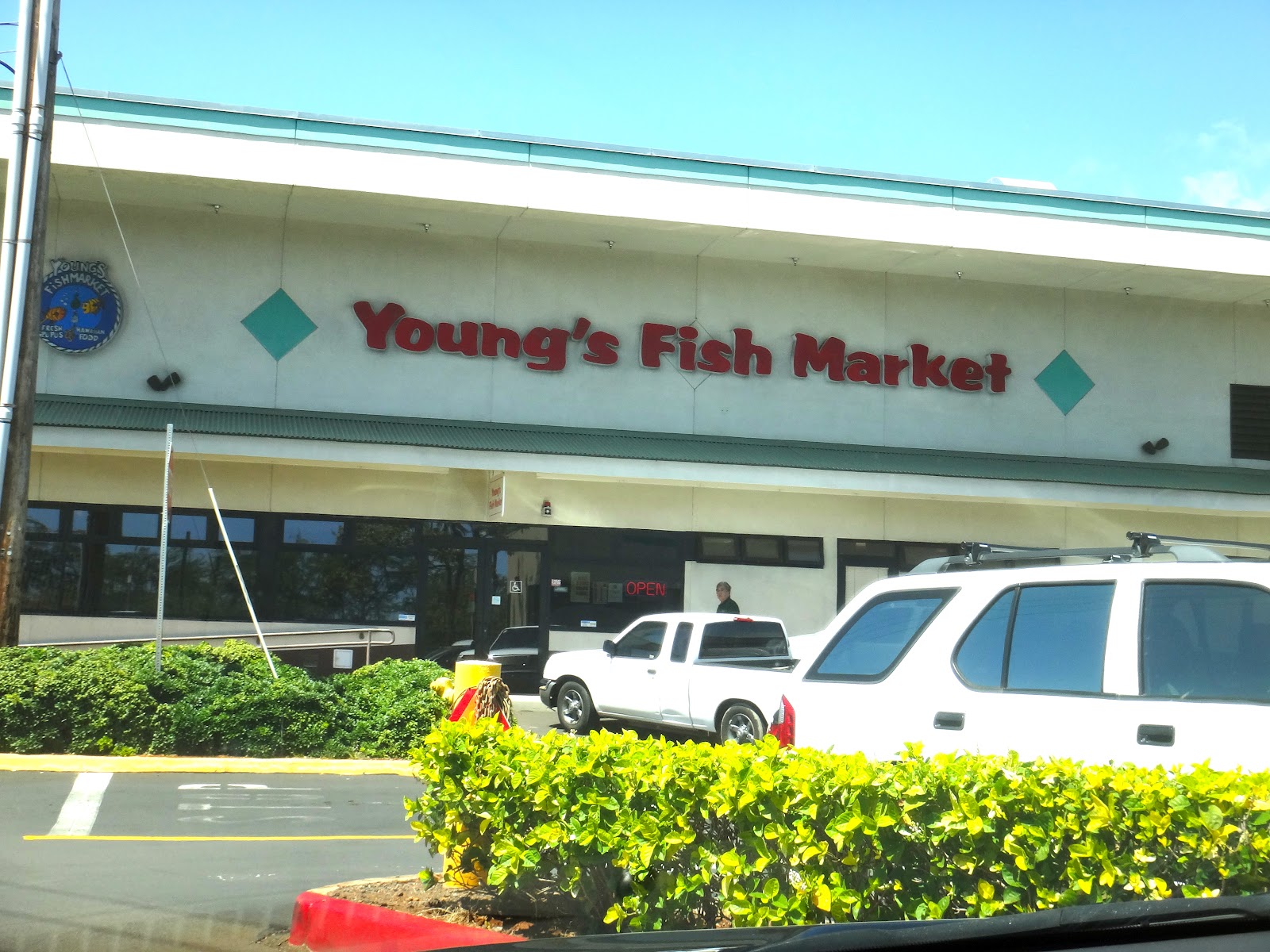 The FashionablyForward Foodie Young's Fish Market