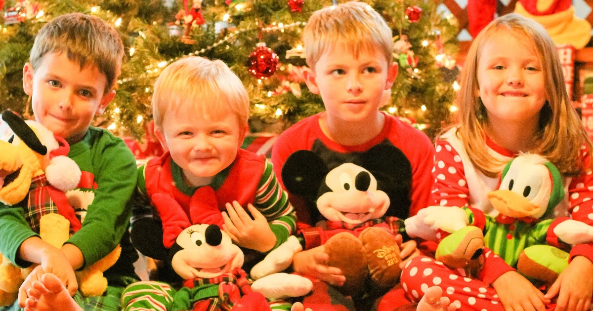 Enjoying Life With 4 Kids Merry Christmas Eve