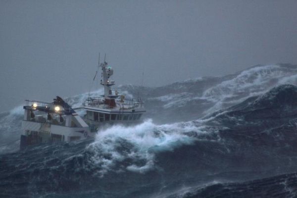 Ship in the storm (11 pics) Ship+in+the+storm8 Ship in the storm (11 pics)