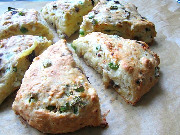 Savory Scones w/ Feta, SunDried Tomatoes & Green Onions