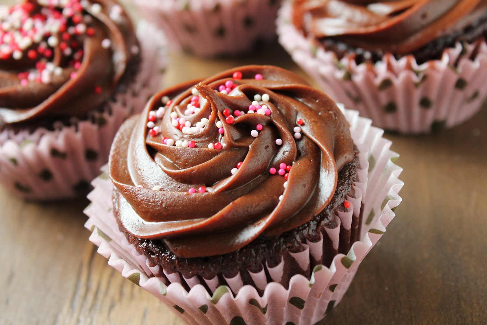 GlutenFree Chocolate Cupcakes with Fudge Frosting Delicious as it Looks