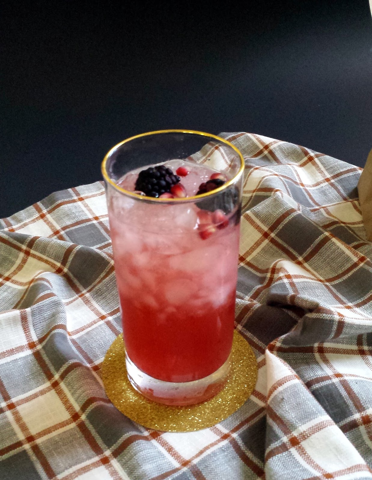 Tied Ribbon Sparkling Pomegranate Apple Drink