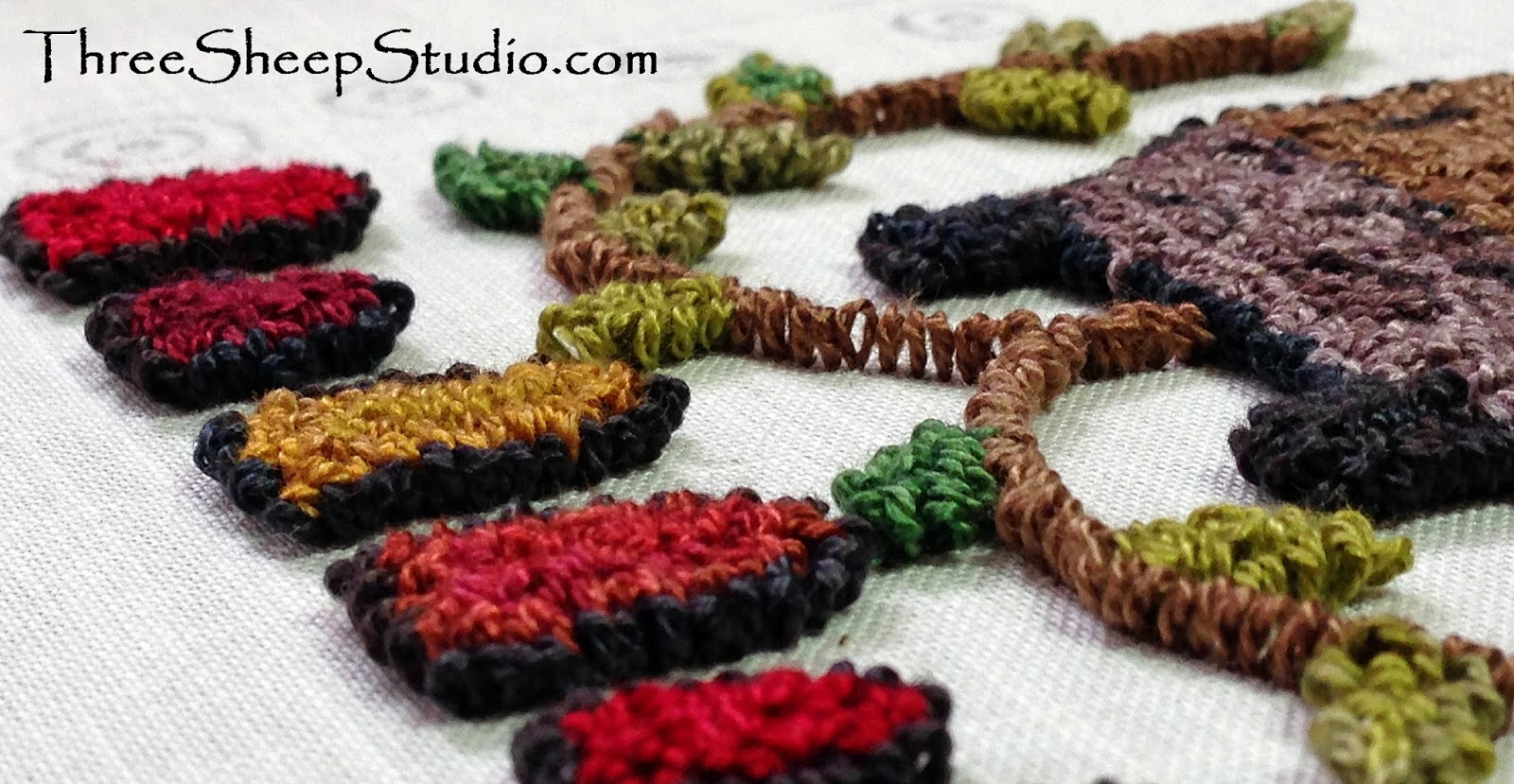 Punchneedle design using Valdani variegated Perle Cotton Thread - ThreeSheepStudio.com Punchneedle design using Valdani variegated Perle Cotton Thread - ThreeSheepStudio.com